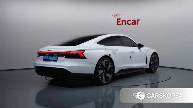 Audi e-Tron GT id 4744470 из Кореи 12