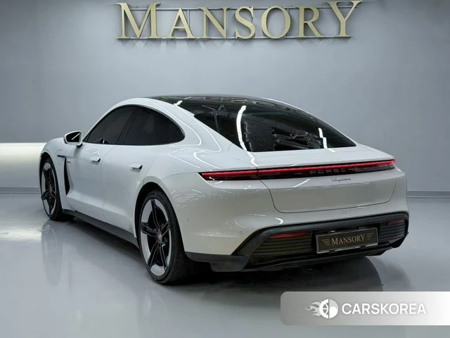 Porsche Taycan id 4686608 из Кореи 12