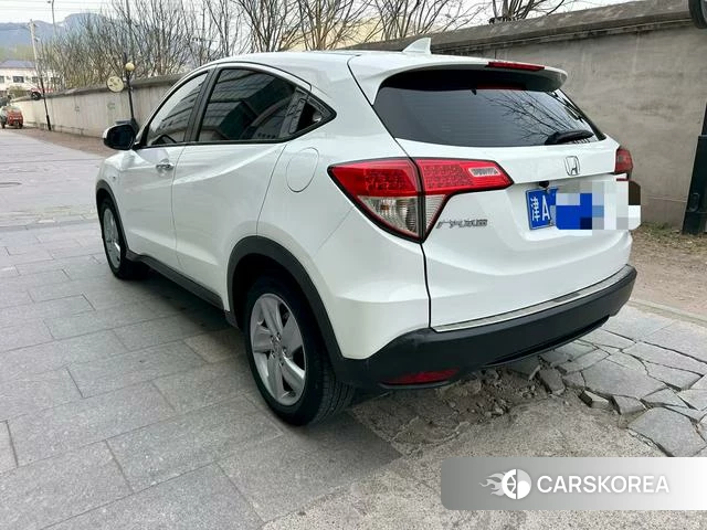 Honda Vezel 2021 Белый из Китая, фото 2