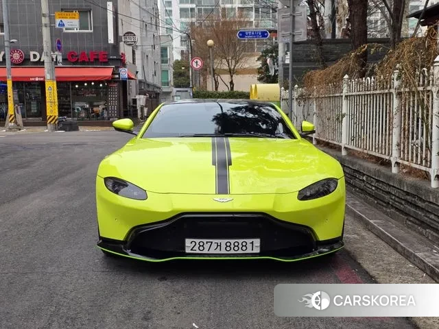 Aston Martin Vantage 2nd Generation 2018 Зеленый из Кореи, фото 5