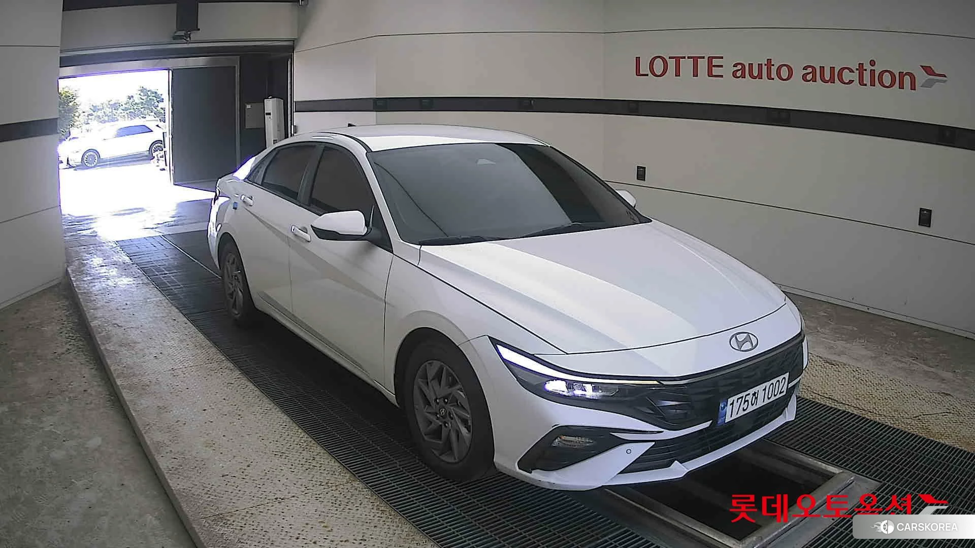 Hyundai Avante id 4990085 из Кореи 12