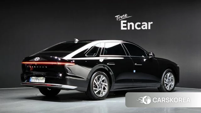 Hyundai Grandeur Hybrid (GN7) id 4949818 из Кореи 12