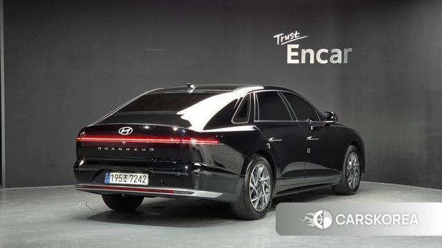 Hyundai Grandeur (GN7) id 4985781 из Кореи 12