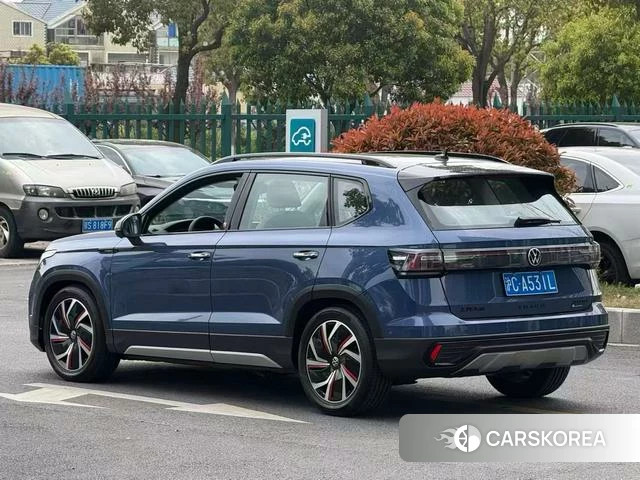 Volkswagen Tharu 2025 Синий из Китая, фото 2