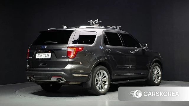 Ford Explorer id 4967530 из Кореи 12