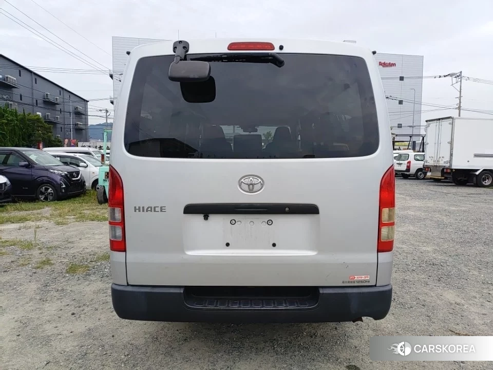 Toyota HiAce Van 2020 из Японии, фото 2