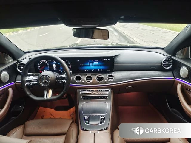 Mercedes-Benz E-Class 2021 Черный из Китая, фото 3
