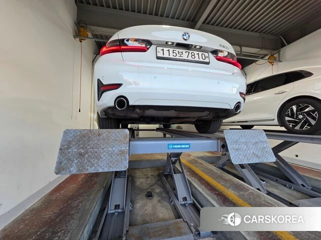 BMW 3 Series (G20) 2020 Белый из Кореи, фото 2