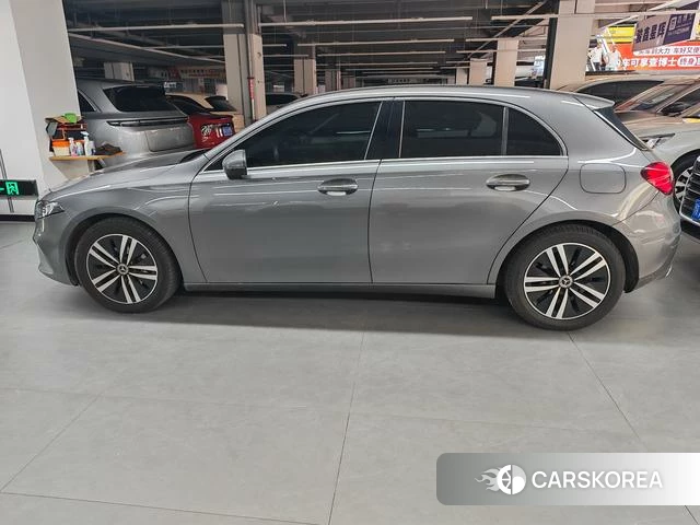 Mercedes-Benz A-Class 2021 Темно-серый из Китая, фото 3