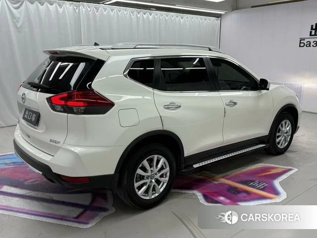 Nissan X-Trail 2022 Белый из Китая, фото 2