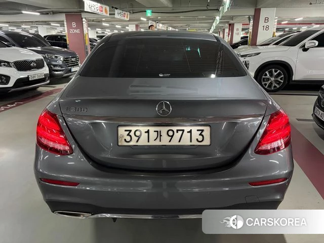 Mercedes-Benz E-Class W213 2019 Серый из Кореи, фото 6