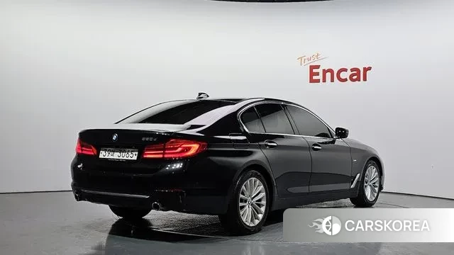 BMW 5 Series (G30) id 3748739 из Кореи 12
