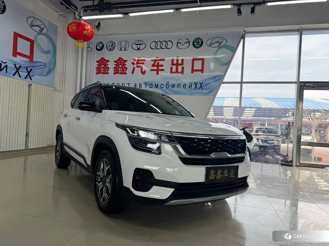 Kia KX3 2022 Белый из Китая, фото 4