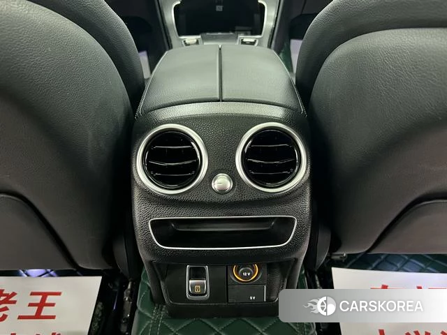 Mercedes-Benz C-class 2021 Белый из Китая, фото 2