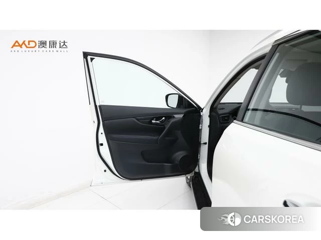 Nissan X-Trail 2025 Белый из Китая, фото 2