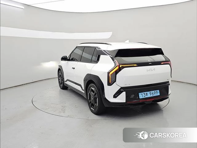 Kia EV3 id 4957619 из Кореи 10