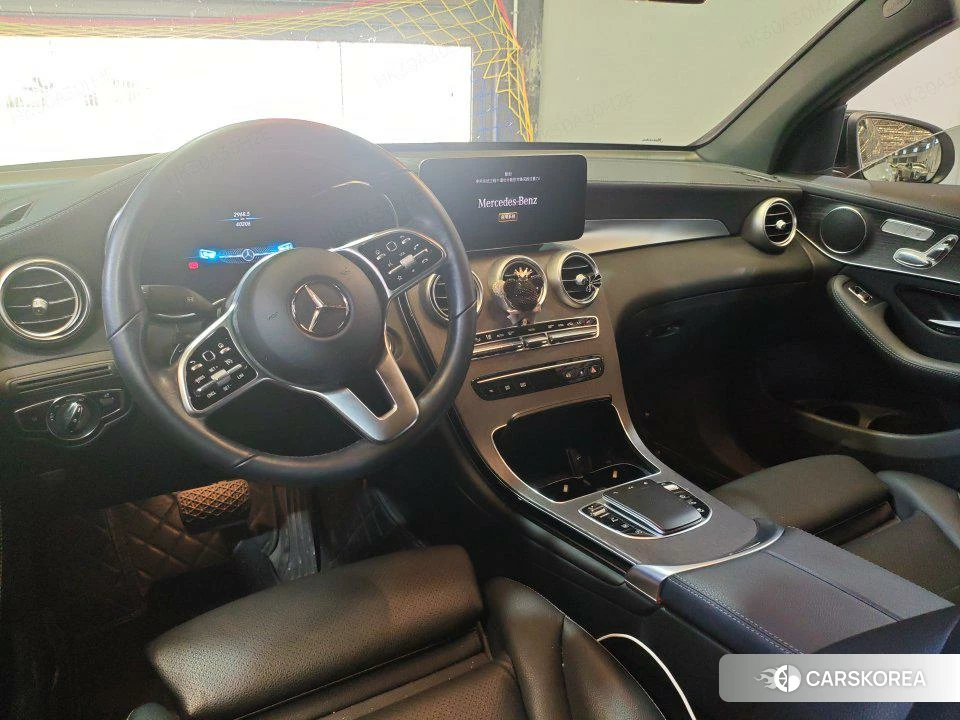 Mercedes-Benz GLC 2021 Белый из Китая, фото 2