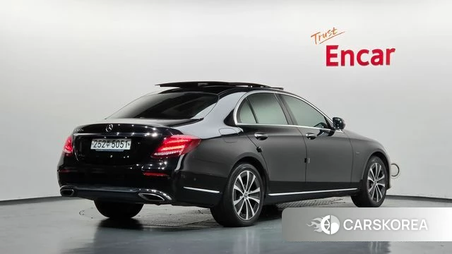 Mercedes-Benz E-Class W213 id 4998316 из Кореи 12