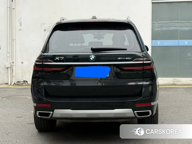 BMW X7 2023 Черный из Китая, фото 2