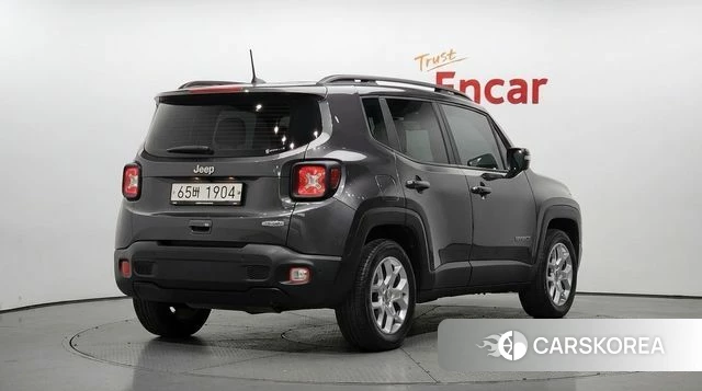 Jeep Renegade id 4977981 из Кореи 12