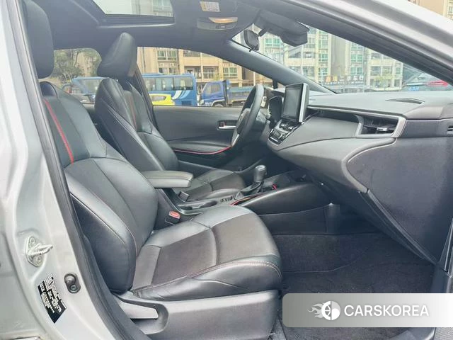 Toyota Levin 2021 Серебристо-серый из Китая, фото 2