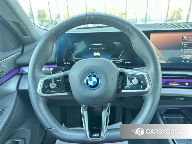 BMW i5 2025 Белый из Китая, фото 6