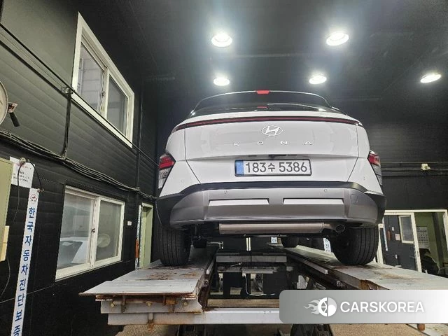 Hyundai Kona (SX2) 2026 Белый из Кореи, фото 2
