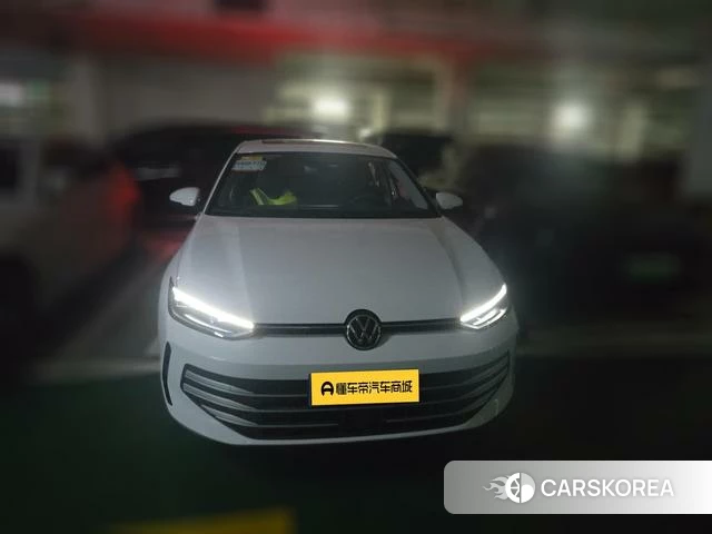 Volkswagen Lavida 2026 Белый из Китая, фото 2
