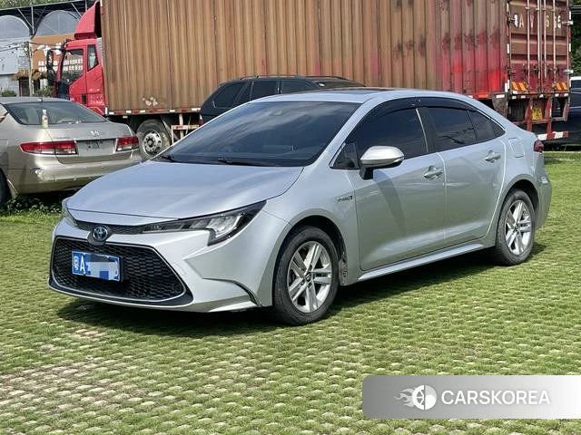 Toyota Levin 2021 Серебристо-серый из Китая, фото 2