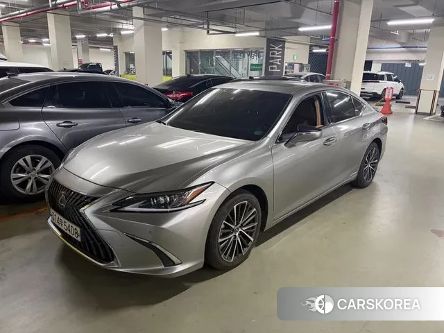 Lexus ES300h 7th generation 2022 Серый из Кореи, фото 2