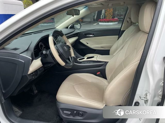 Toyota Avalon 2021 Белый из Китая, фото 3