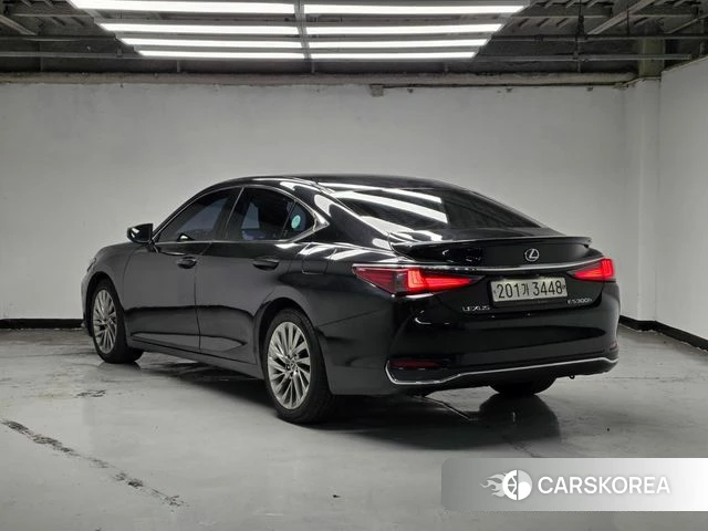 Lexus ES300h 7th generation id 5003250 из Кореи 12