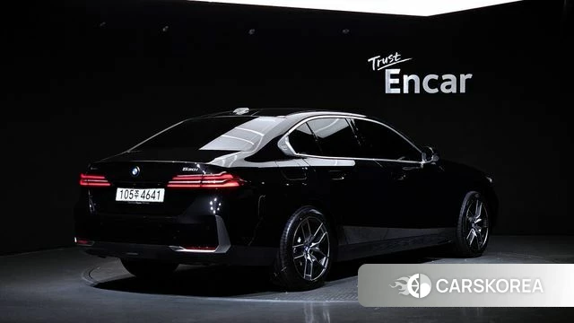 BMW 5 Series (G60) id 5051472 из Кореи 12