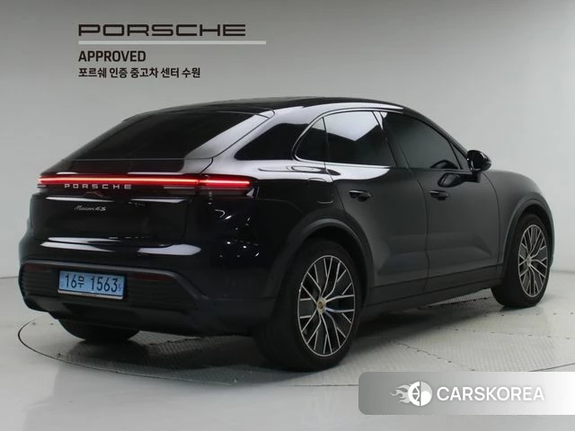 Porsche Makan EV id 4995384 из Кореи 12