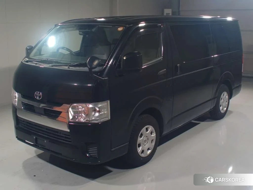 Toyota HiAce Van 2021 из Японии, фото 2