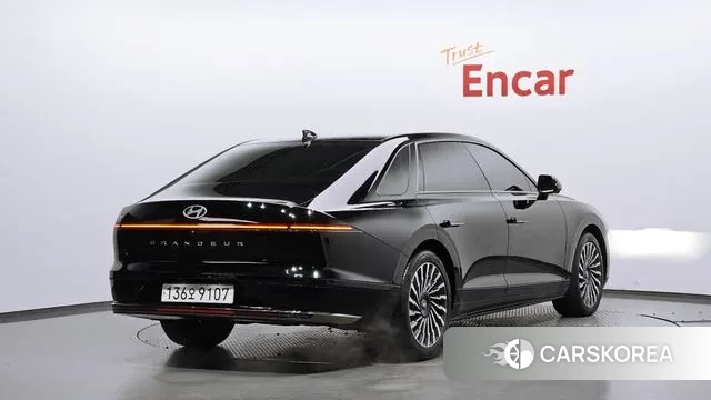 Hyundai Grandeur Hybrid (GN7) id 3273009 из Кореи 12