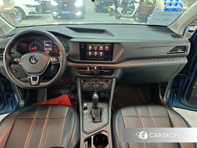Volkswagen Tharu 2021 Синий из Китая, фото 2