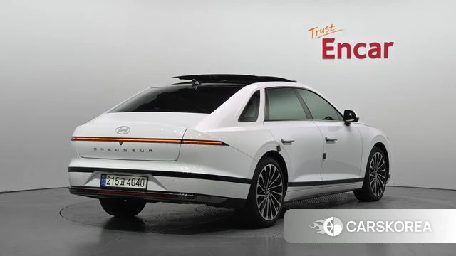 Hyundai Grandeur (GN7) id 5039191 из Кореи 12