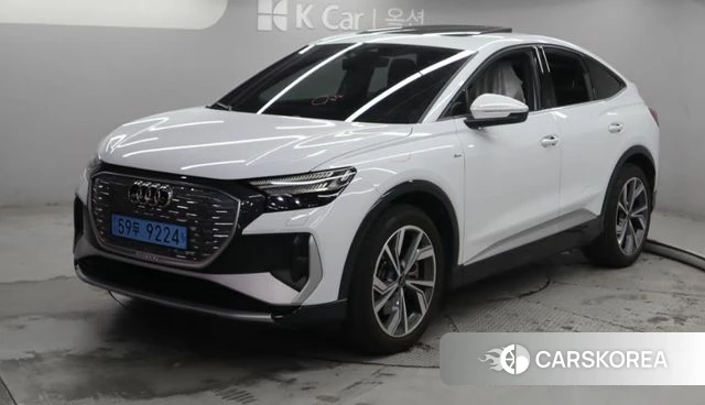 Audi Q4 e-Tron (F4) 2023 Белый из Кореи, фото 2