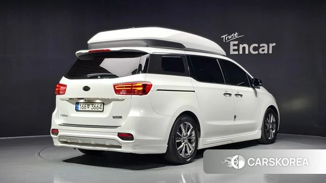 Kia The New Carnival id 5048418 из Кореи 12