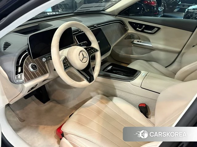 Mercedes-Benz E-Class W214 2025 Синий из Кореи, фото 2