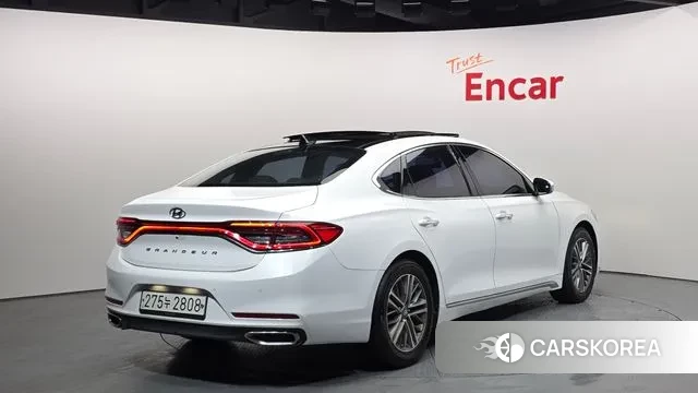 Hyundai Grandeur IG id 3682675 из Кореи 12