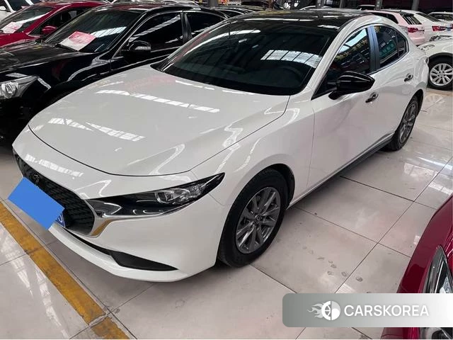 Mazda 3 2021 Белый из Китая, фото 4