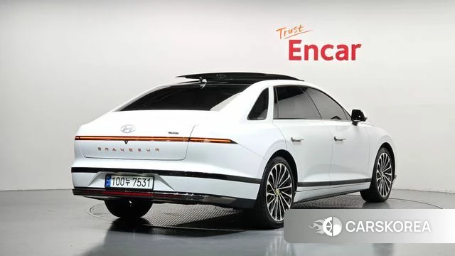 Hyundai Grandeur Hybrid (GN7) id 4950843 из Кореи 12