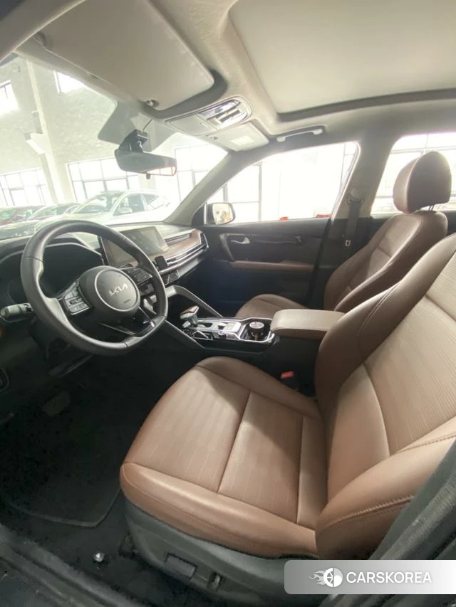 Kia Sportage 2022 Черный из Китая, фото 2