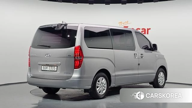 Hyundai The New Grand Starex id 5035889 из Кореи 12