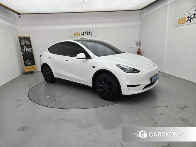 Tesla Model Y 2024 Белый из Кореи, фото 5