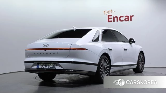 Hyundai Grandeur Hybrid (GN7) id 4724998 из Кореи 12