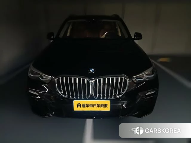 BMW X5 2021 Черный из Китая, фото 2