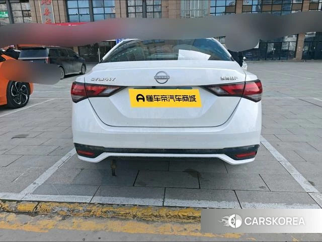 Nissan Sylphy 2023 Белый из Китая, фото 2